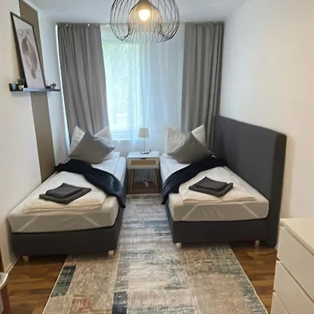 Charmantes Familienrefugium Im Zentrum Von - Eleganz & Komfort Ideal Fur Familien