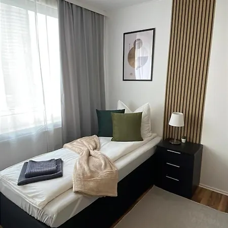 Charmantes Familienrefugium Im Zentrum Von - Eleganz & Komfort Ideal Fur Familien 莱茵河畔路德维希港